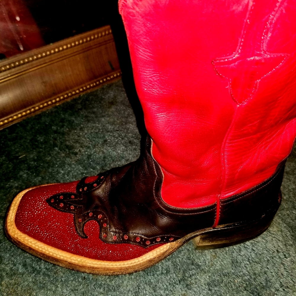 Stingray skin boots size 7.5
